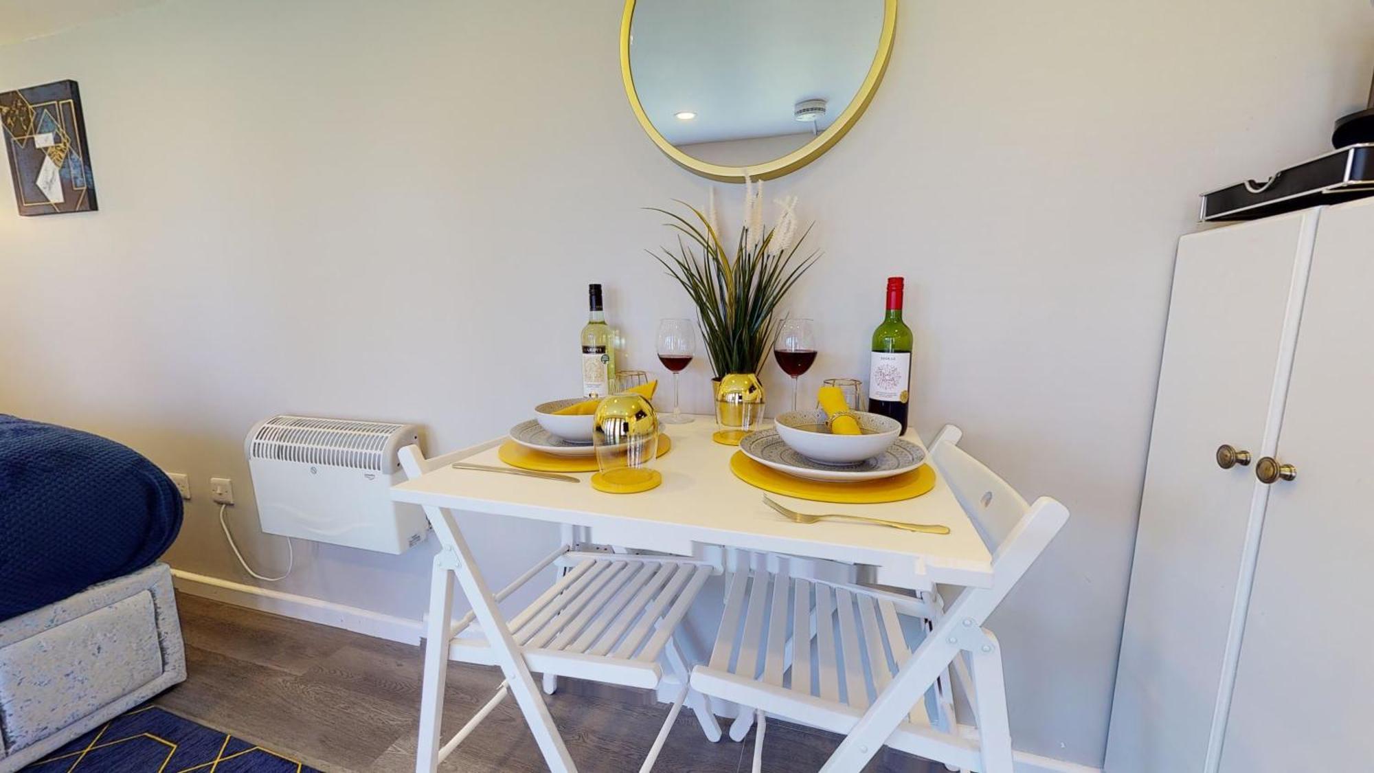Cosy 1 Bed Garden Lodge Close To Nottingham City Centre - Free Parking & Wifi Eksteriør billede